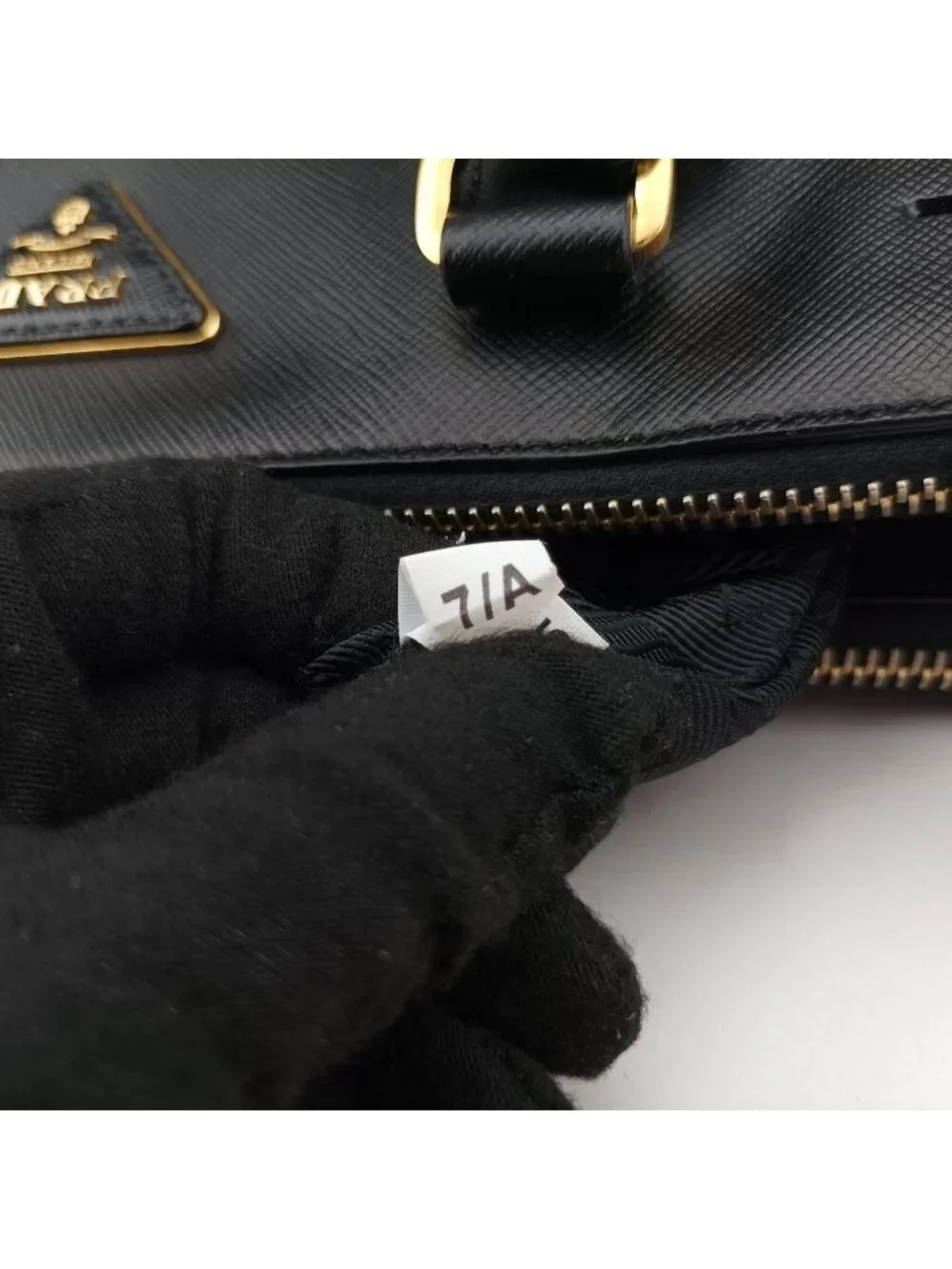 Prada Galleria Black Saffiano Leather 7 Handbag
